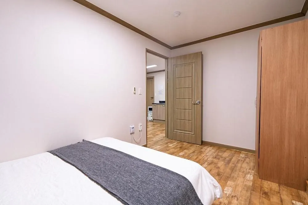 Yeongheungdo Haesong Pension Incheon South Korea