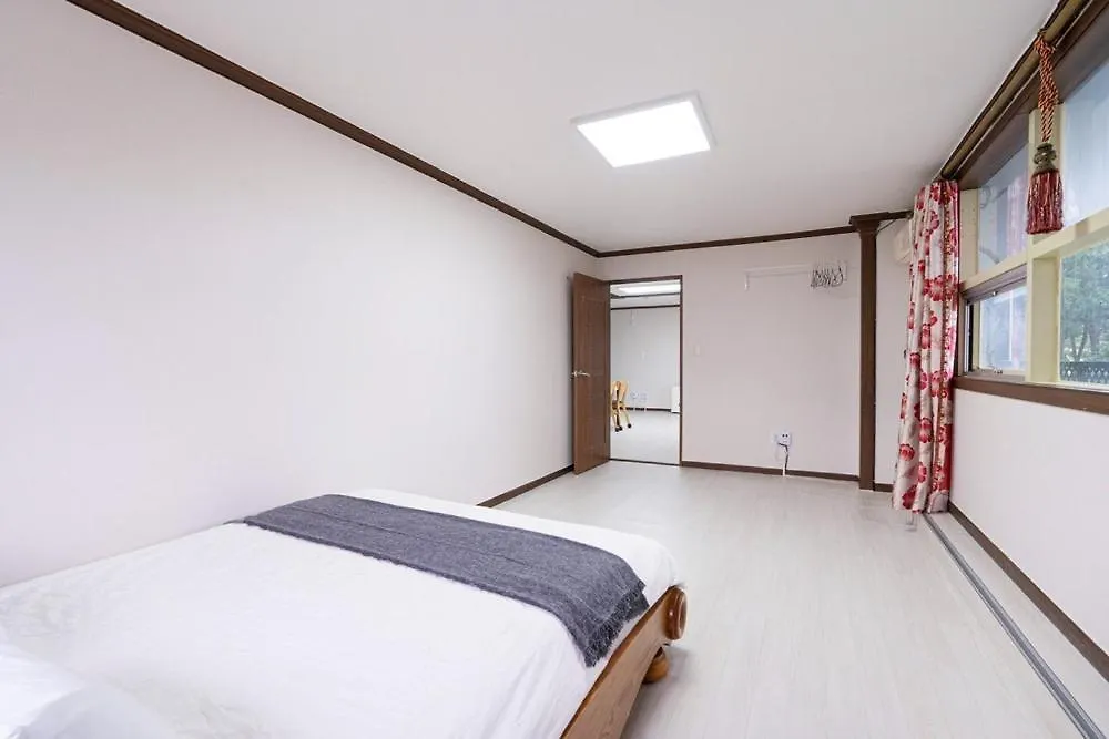 Yeongheungdo Haesong Pension インチョン広域市 ゲストハウス