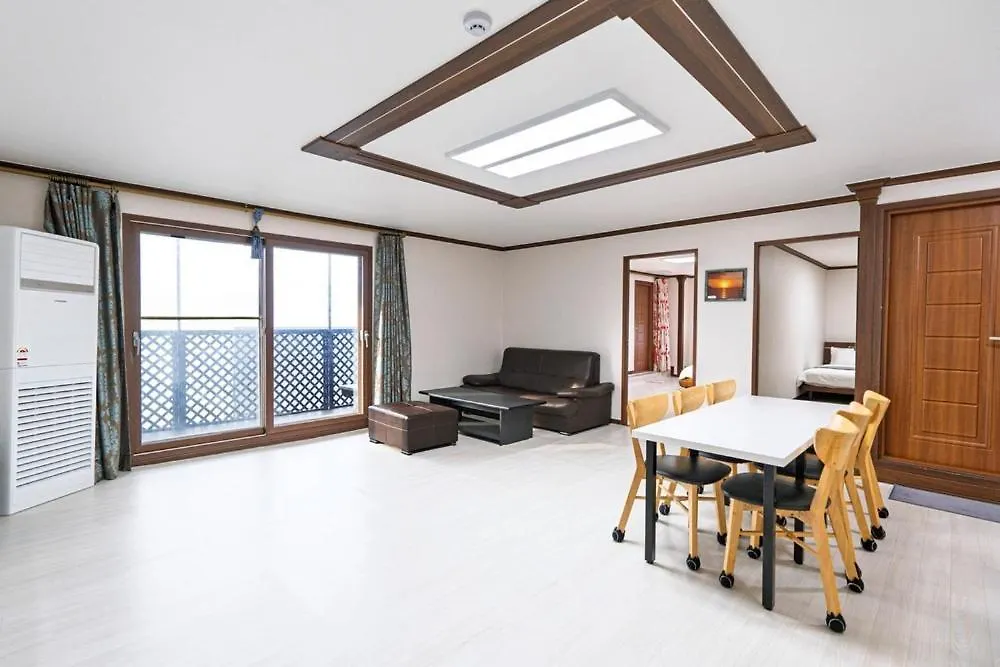 Yeongheungdo Haesong Pension インチョン広域市 ゲストハウス